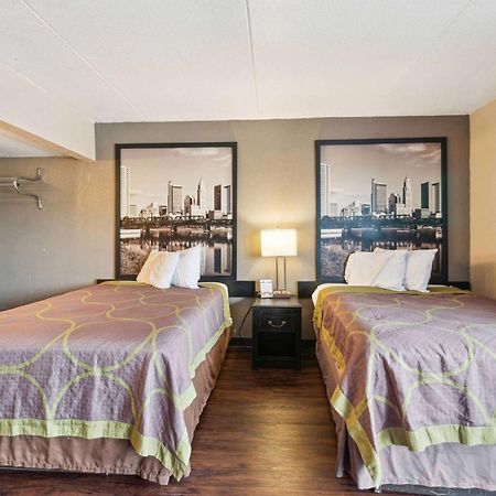 Hotel Super 8 By Wyndham Millbury/Toledo Exteriér fotografie