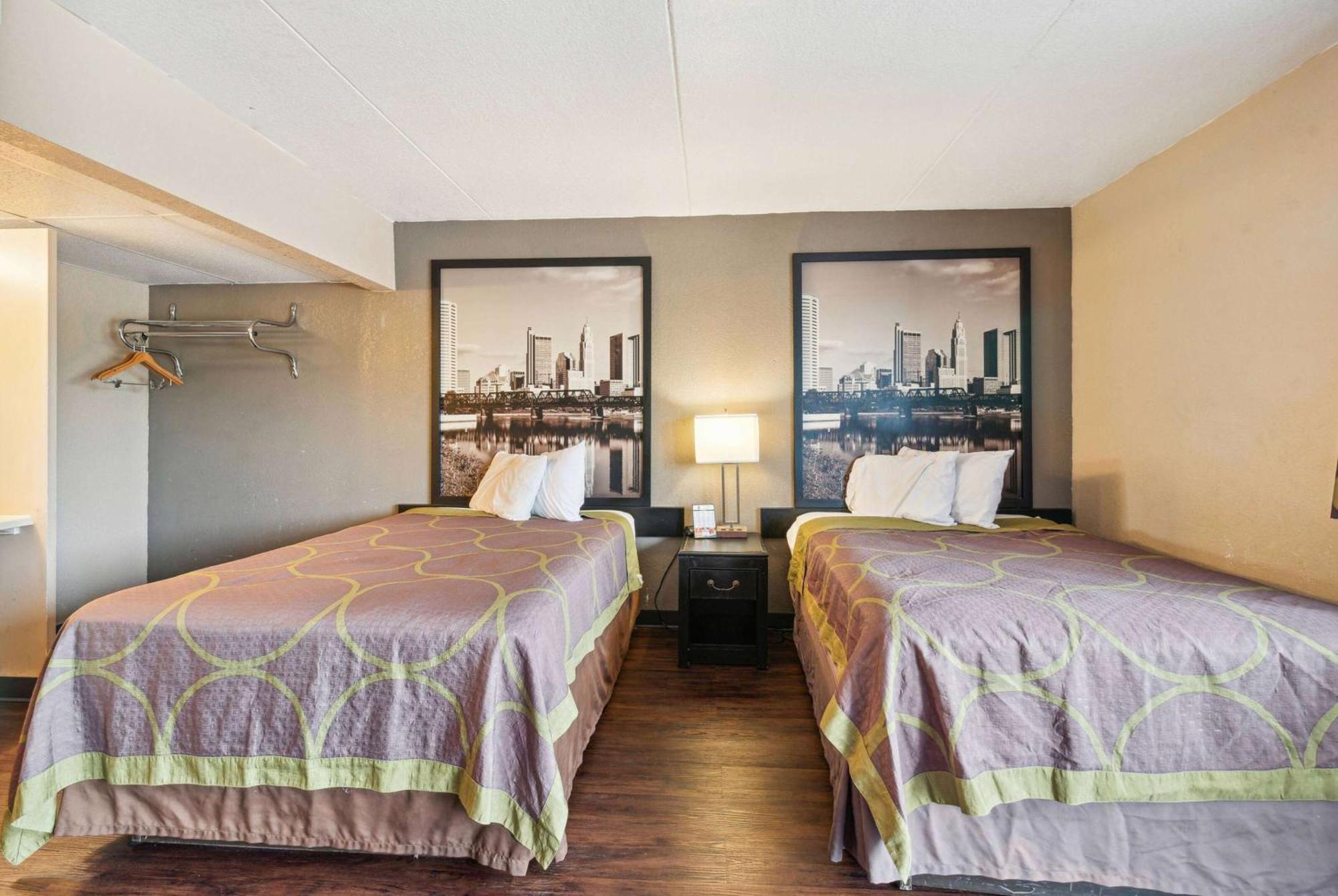 Hotel Super 8 By Wyndham Millbury/Toledo Exteriér fotografie