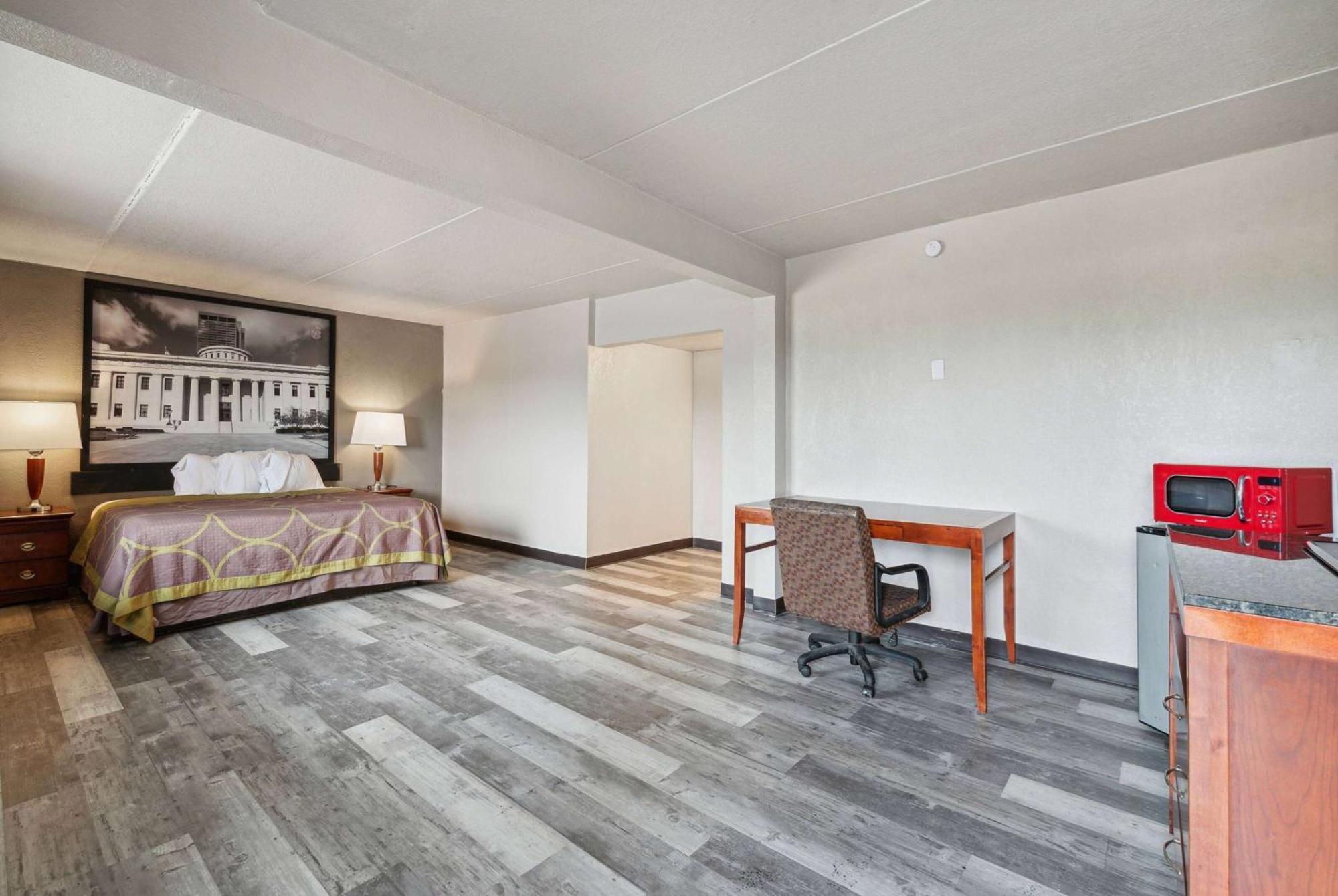 Hotel Super 8 By Wyndham Millbury/Toledo Exteriér fotografie