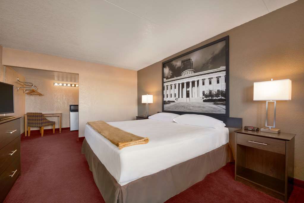 Hotel Super 8 By Wyndham Millbury/Toledo Pokoj fotografie